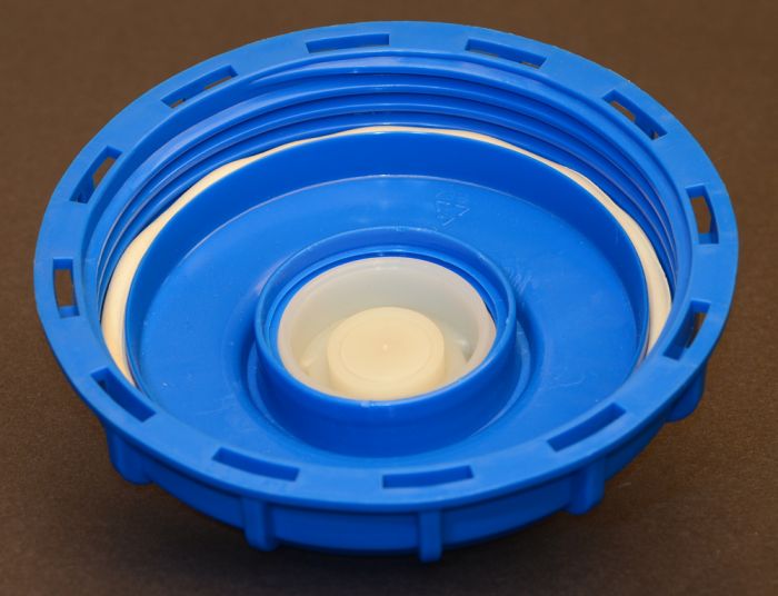 PBC6BP 6" IBC Blue Cap w/ 2" Butress Thread